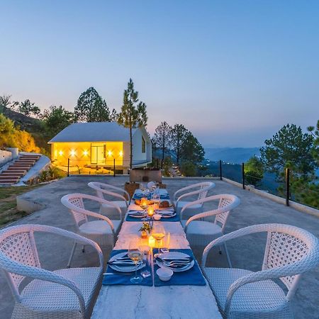 Stayvista At Luna Nova With Outdoor Pool - ラニケート エクステリア 写真