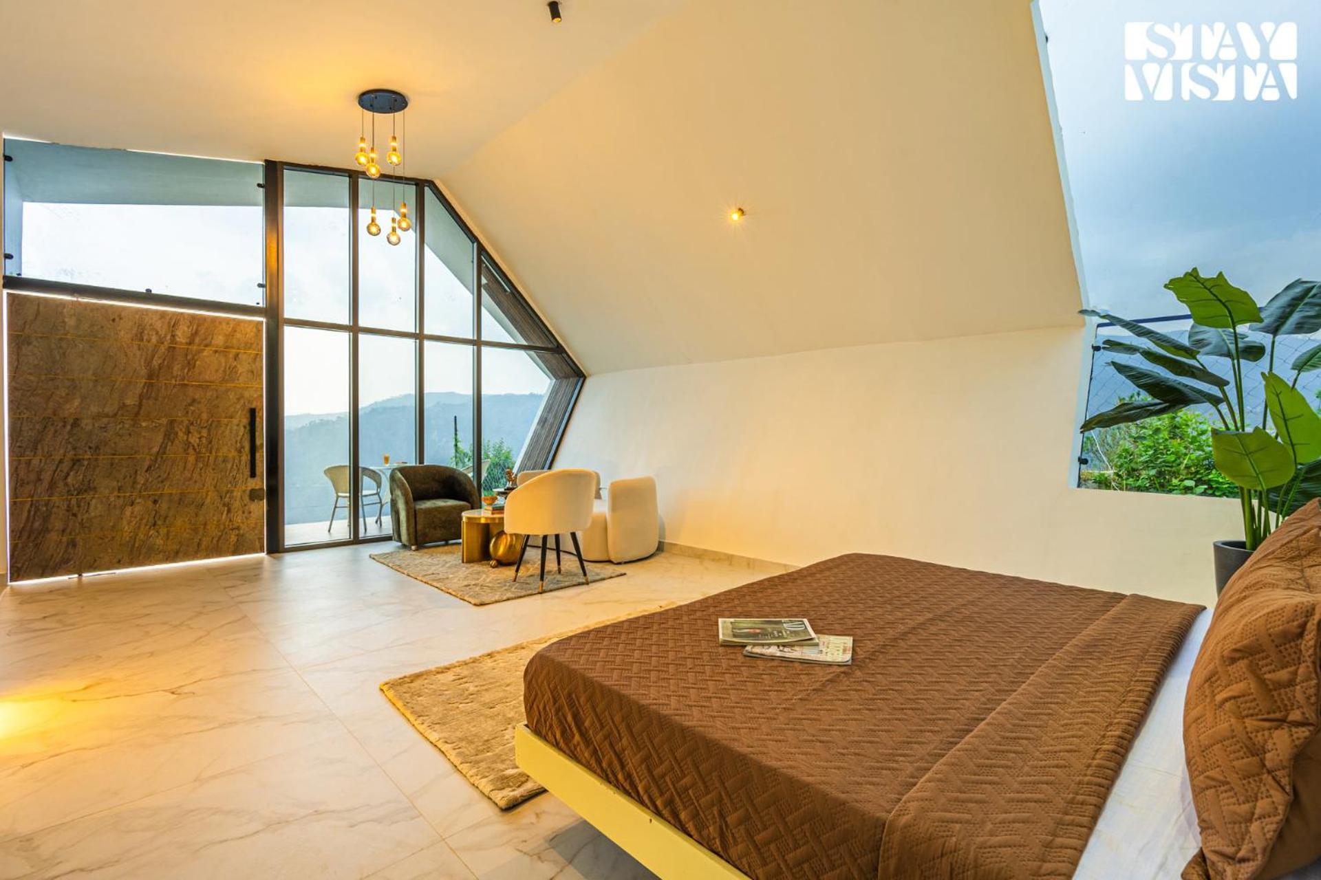 Stayvista At Luna Nova With Outdoor Pool - ラニケート エクステリア 写真